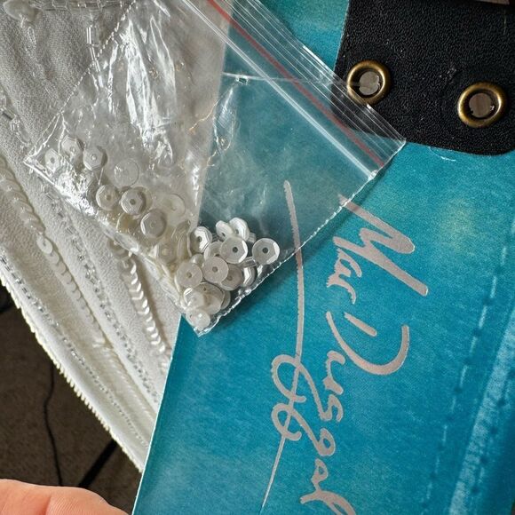 NWT MACDUGGAL White Striped Floral Embellished Sleeveless Midi Dress size 8 🤍 - Picture 15 of 15